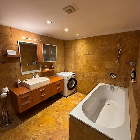 Appartamento Private By Sea Balcony, Sauna, Parking Reval